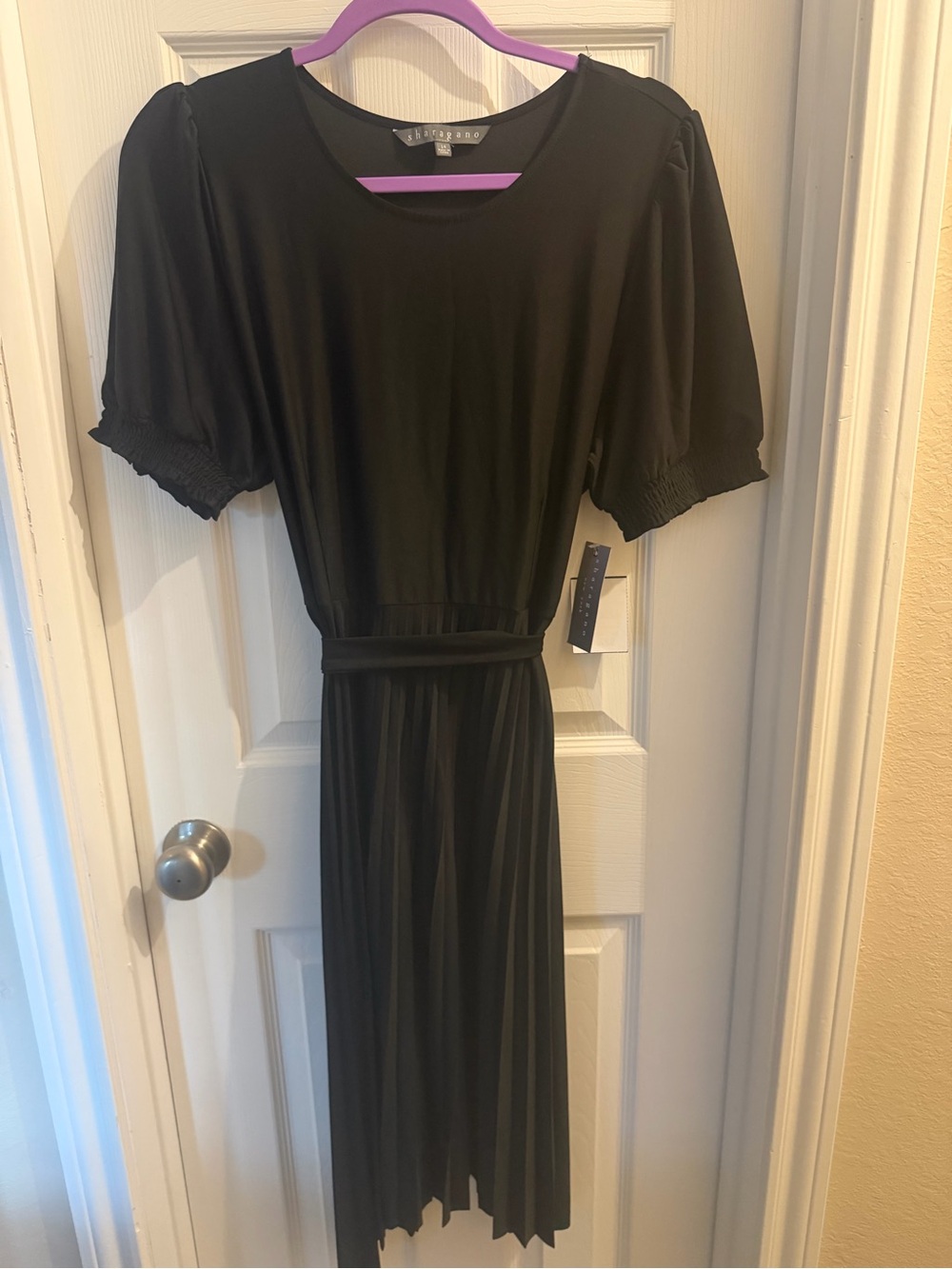 Sharagano Black Pleated Midi Dress with Waist Tie and Puff Sleeves